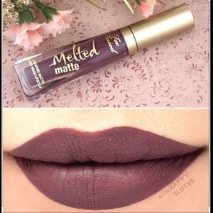 Too faced melted matte (Wine Not?) lipstick 💄